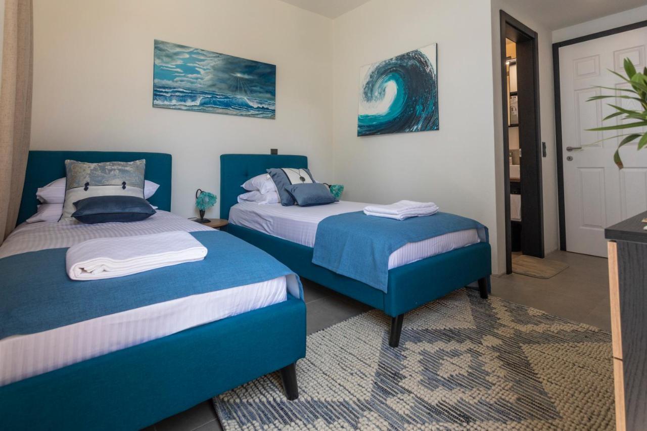 Allure Luxury Villas 3&4 Serenity Retreat Moni Evaggelistrias Bagian luar foto