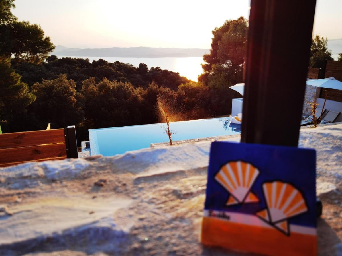 Allure Luxury Villas 3&4 Serenity Retreat Moni Evaggelistrias Bagian luar foto